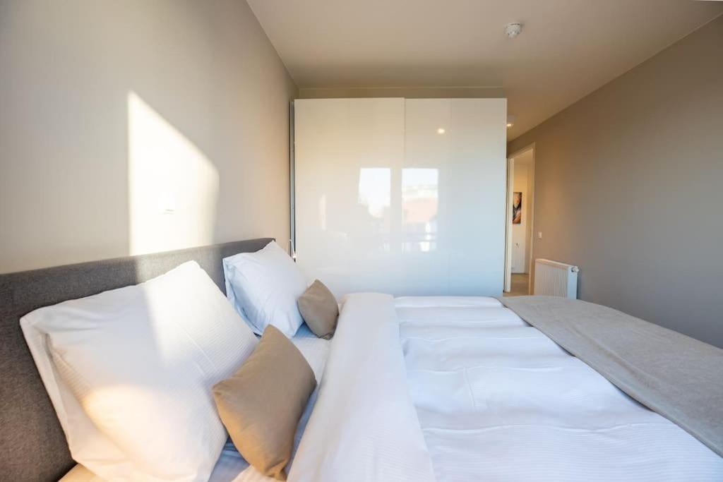 Home Away, Light And Bright Cadzand Eksteriør billede